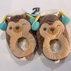 NWT Girls Hedgehog Squishmallows Slippers Size 2/3